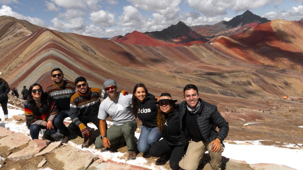 Caminata a la Montana de Colores Vinicunca get in peru