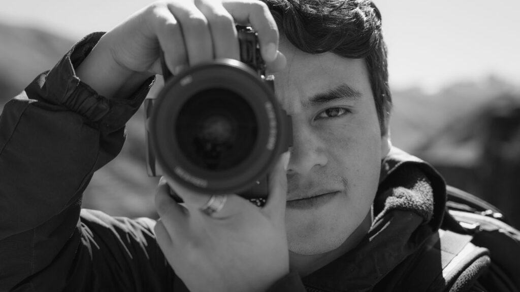 Influencer travel around Peru