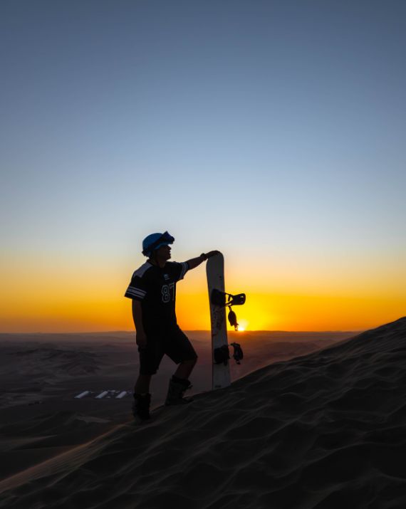 Huacachina sandboarding full day tour desde lima