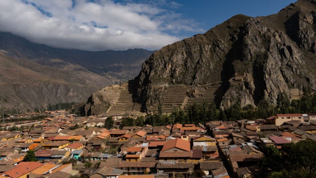 Centro Arqueologico de Ollantaytambo Valle Sagrado de los Incas get in peru