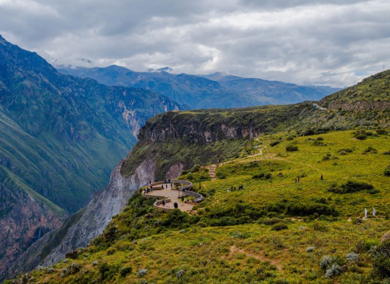 valle de colca get in peru