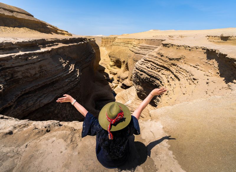tour cañon de los perdidos mujer get in peru