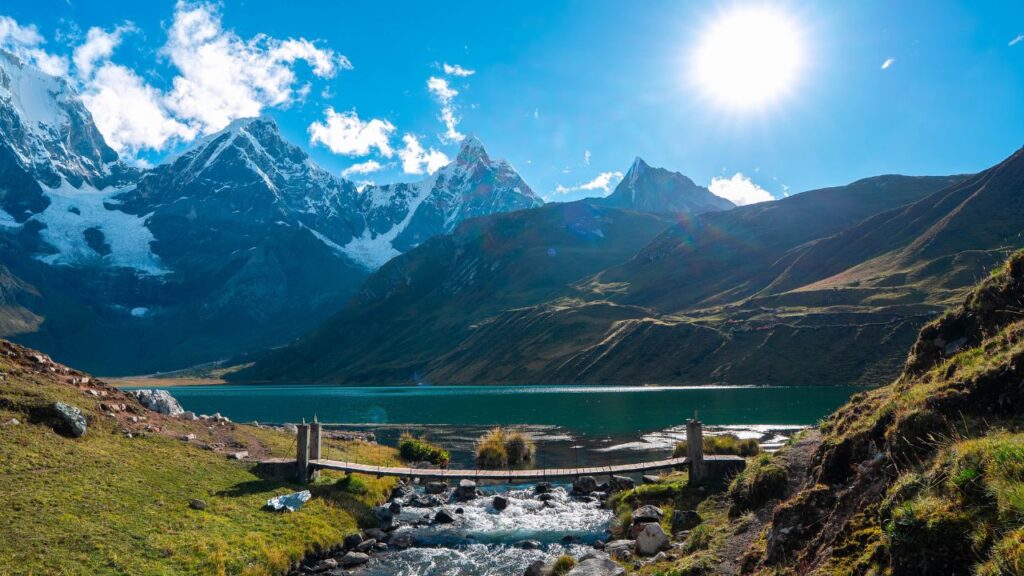 Huayhuash trek de 11 dias pikecocha GET IN PERU agencia de viajes