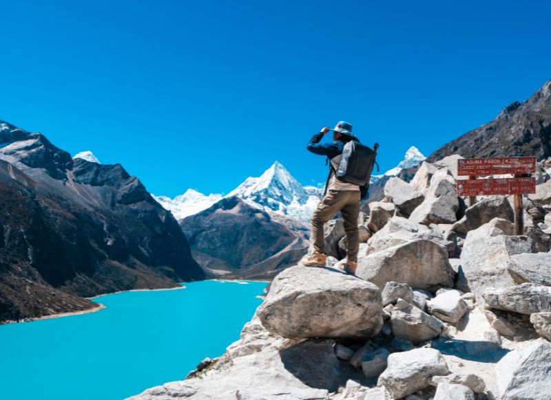 paron lake picture from viewpoint huaraz get in peru